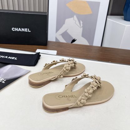 Chanel Spring/Summer Apricot Delicate Shoes and Customized Flower Flip-flops Heel Height 1.5cm - Image 6