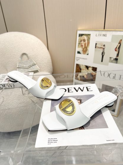 Dior white elegant everyday low-heeled sandals - Image 6