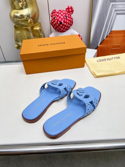 Louis Vuitton's new hollow slippers - Image 5