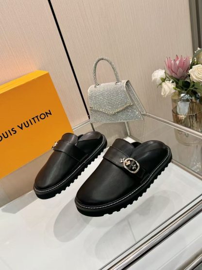 Louis Vuitton new half-slip winterbreak comfert flat slippers - Image 6