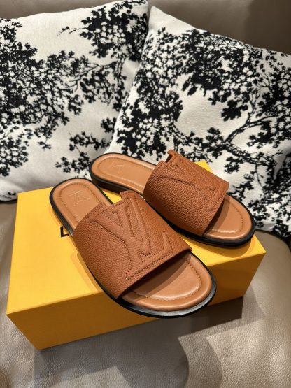 Louis Vuitton full leather slippers - Image 6