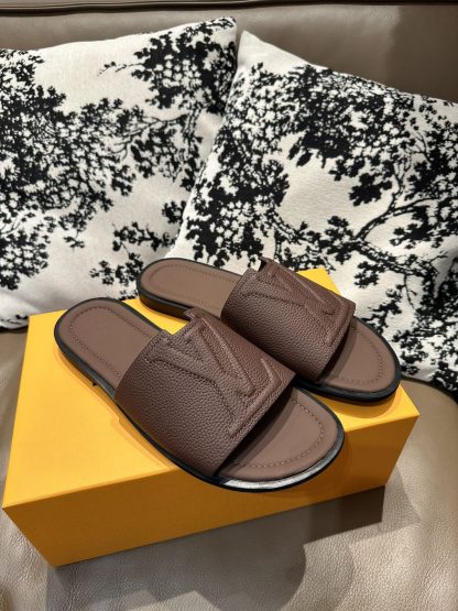 Louis Vuitton full leather slippers - Image 6