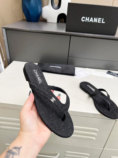 Chanel Spring/Summer Black Leather Denim Flip-Flops - Image 6