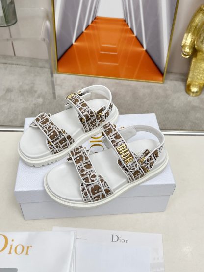 Dior casual platform sandals - Image 6
