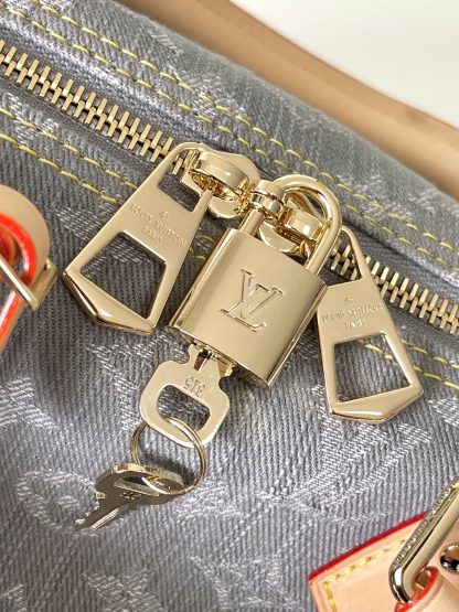 Louis Vuitton SPEEDY SOFT Denim Pillow Bag - Image 6