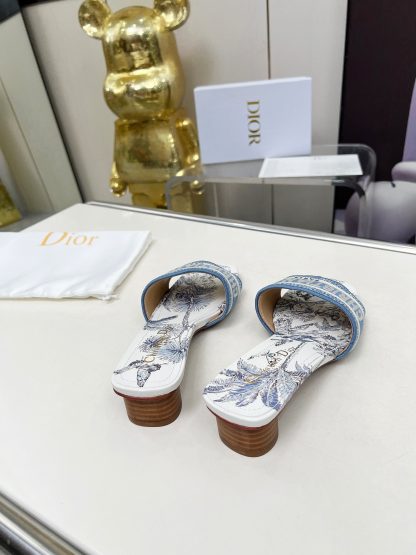 Dior silk forged fashion sandals for women - Image 6