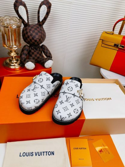 Louis Vuitton monogram bread slippers - Image 6