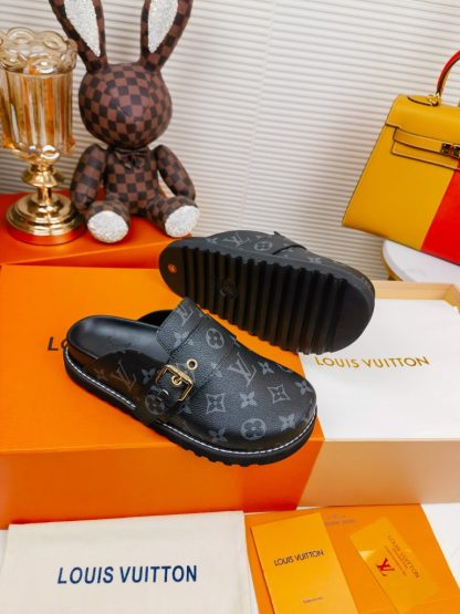 Louis Vuitton monogram bread slippers - Image 6