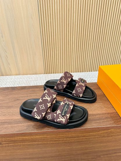 Louis Vuitton classic old pattern slippers - Image 6