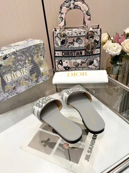Dior embroidered letter flat slide sandals - Image 6