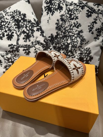 Louis Vuitton New Classic Slippers with Embroidery - Image 6