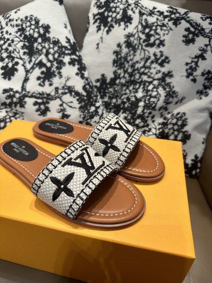 Louis Vuitton New Classic Slippers with Embroidery - Image 6