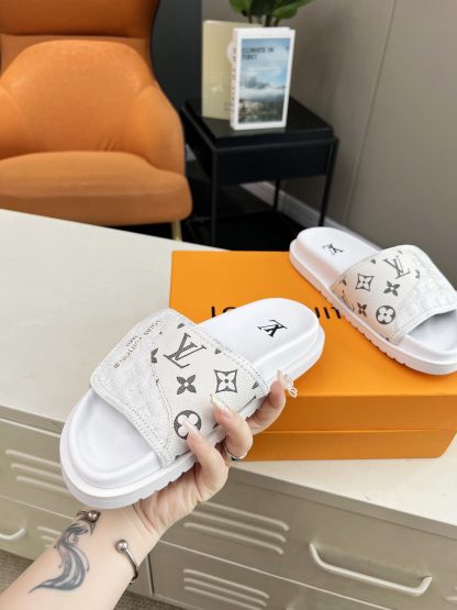Louis Vuitton trainer sandals - Image 6