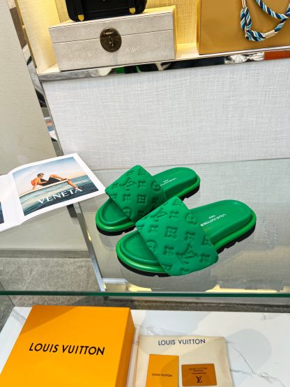 Louis Vuitton Pool Pillow Comfort Slide Sandals - Image 6