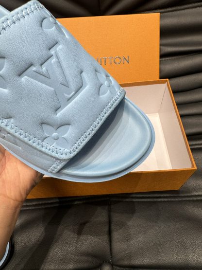 Louis Vuitton high-end men's summer slippers - Image 7