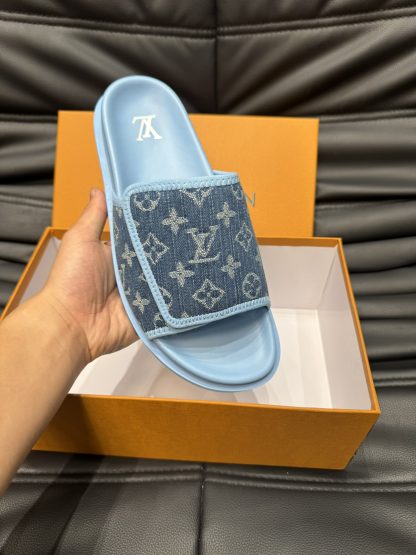 Louis Vuitton high-end men's summer slippers - Image 7