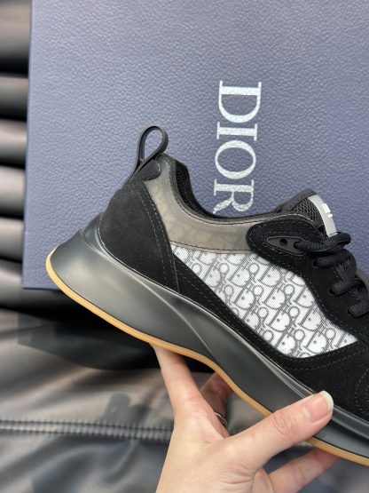 Dior B25 RUNNER casual sports shoes - Image 7