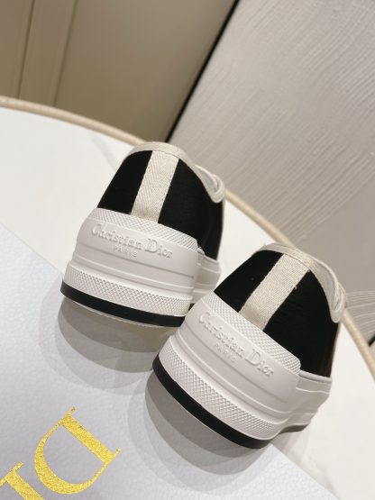 Dior Walkn series old flower embroidery thick-soled canvas shoes - Image 7