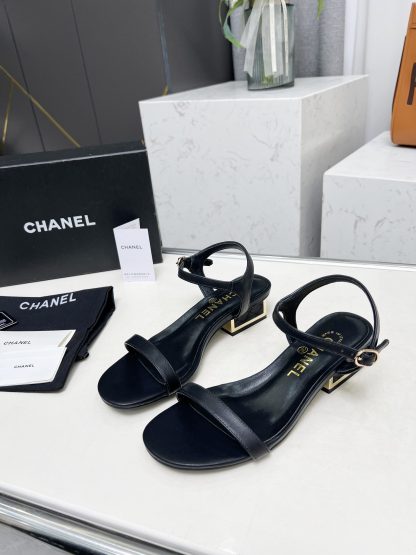 Chanel black one-strap gold-plated heel sandals Heel height: 3.5cm - Image 7