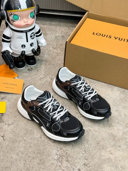 Louis Vuitton Olympia series couples' models Silver Horn King leisure sports shoes running shoes - Image 8