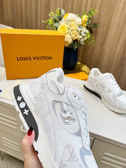 Louis Vuitton breathable diamond mesh sneakers - Image 8
