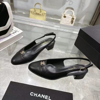 Chanel Spring and Summer New Black Comfortable Low Heel Sandals Heel Height 3.5cm - Image 7