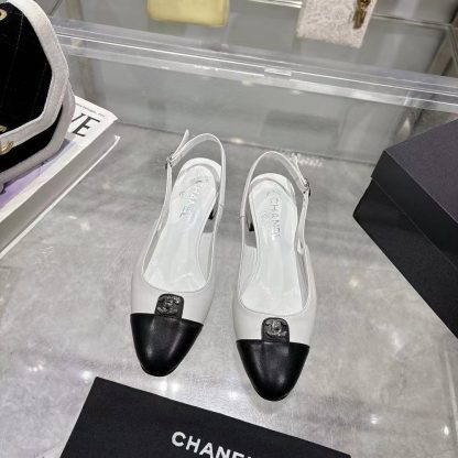 Chanel Spring and Summer New White Comfortable Low Heel Sandals Heel Height 3.5cm - Image 7