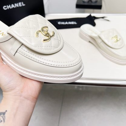 Chanel autumn and winter new goddess elegant temperament off-white half-slippers - Image 7