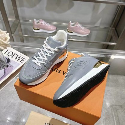 Louis Vuitton Neo Run Away sneakers - Image 8