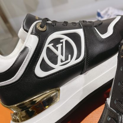Louis Vuitton Neo Run Away sneakers - Image 7