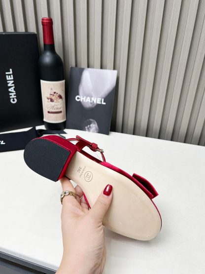 Chanel red spring and summer celebrity temperament super durable thick heel sandals - Image 7