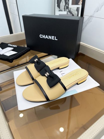Chanel Spring and Summer Apricot Color with Cute Bow Flat Sandals - Image 7