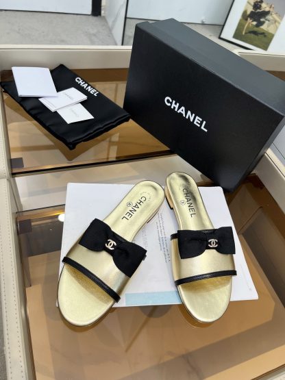 Chanel Spring and Summer Gold with Cute Bow Flat Sandals - Image 6