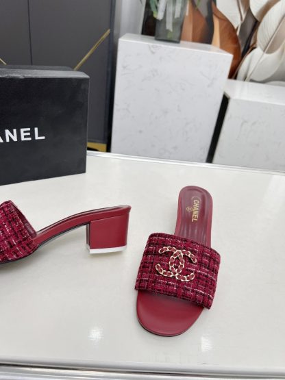 Chanel 2025 new red fabric sheepskin thick heel sandals - Image 7