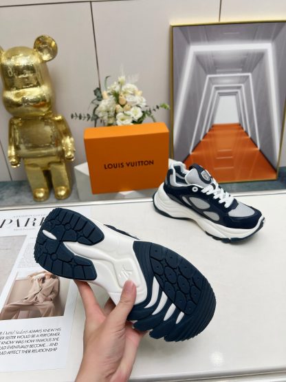 Louis Vuitton Run55 sneakers - Image 7