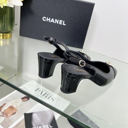 Chanel Spring and Summer Dancing Shoes Series Black Shiny Small Round Head New Sandals Heel Height 6cm - Image 7