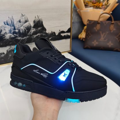 Louis Vuitton Trainer Velcro Low-top Sneakers - Image 7