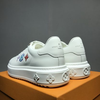 Louis Vuitton low-top new casual couple shoes - Image 8
