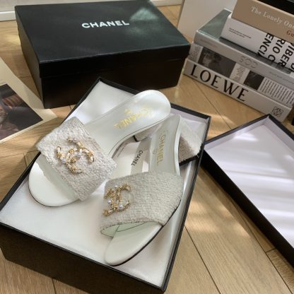 Chanel spring and summer new white goddess elegant and durable thick heel sandals - Image 7