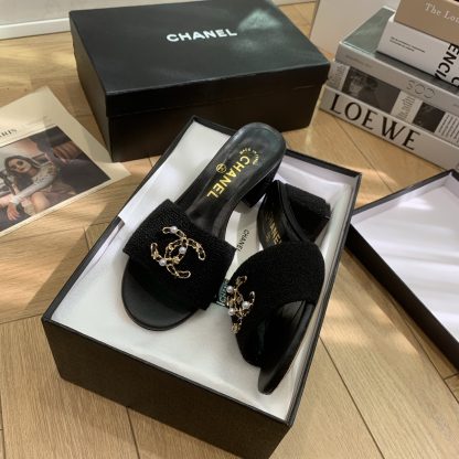 Chanel spring and summer new pure black goddess elegant and durable thick heel sandals - Image 7