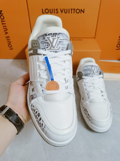 Louis Vuitton Couple's Trainer Sneakers - Image 7