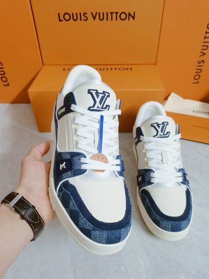 Louis Vuitton Couple's Trainer Sneakers - Image 7