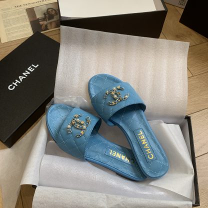 Chanel's new blue spring and summer style flat sandals with ladylike temperament - Image 7