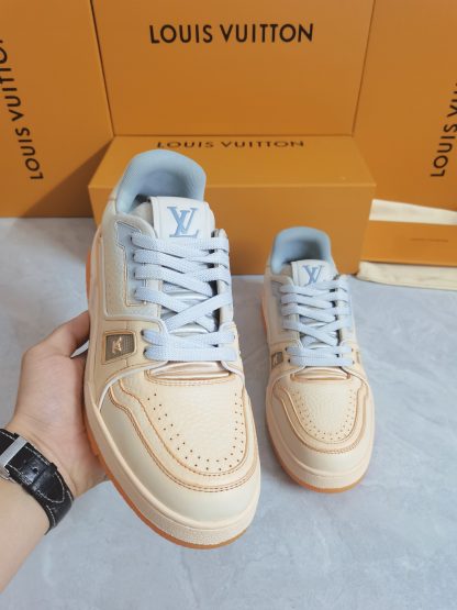 Louis Vuitton washed popular men's sports shoes - Image 7