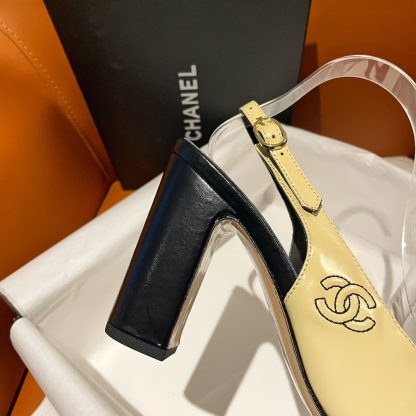 Chanel new apricot leather high-heeled sandals - Image 7
