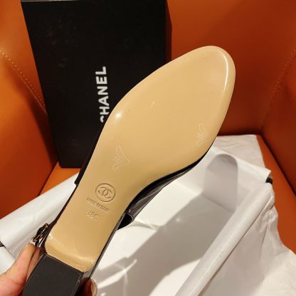 Chanel new black leather high-heeled sandals - Image 7