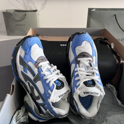 Balenciaga trendy and versatile retro casual shoes - Image 7