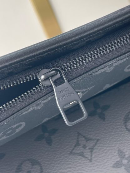 Louis Vuitton PULSE colorblock messenger bag - Image 7
