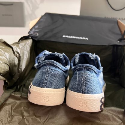 Balenciaga canvas fashion low-top casual shoes - Image 7