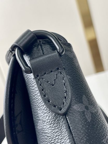 Louis Vuitton PULSE colorblock messenger bag - Image 7